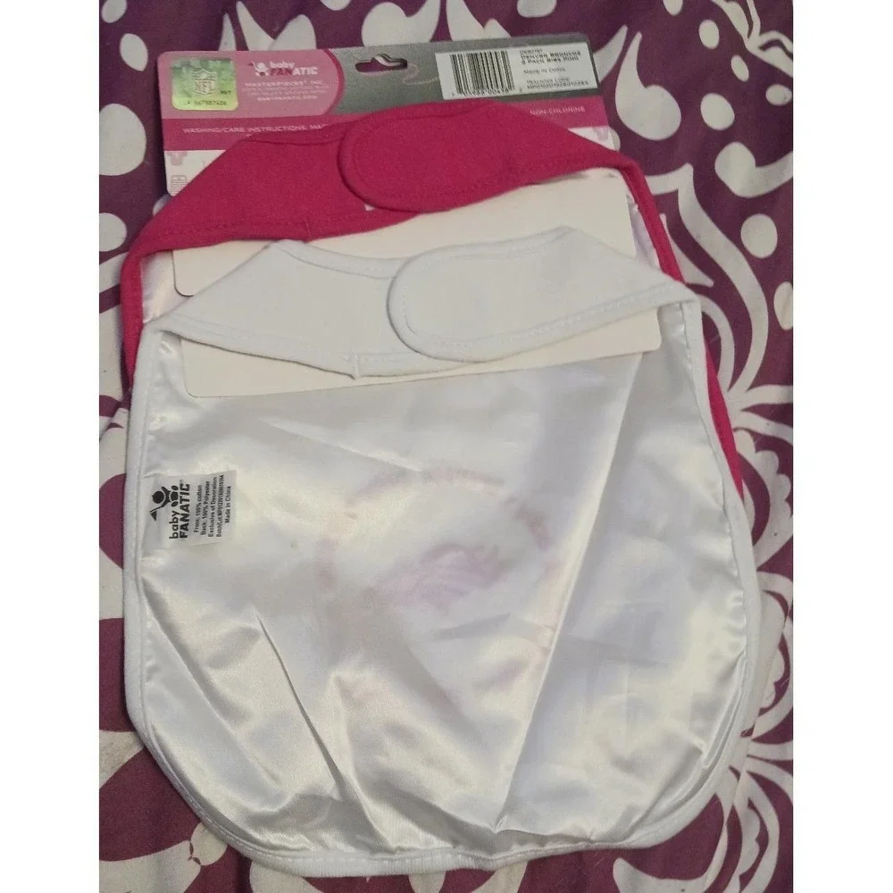 NEW Baby Fanatic NFL Baby Bib 2pk, Pink & White, Denver Broncos